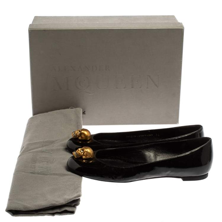 Pre Owned Alexander McQueen Black Patent Leather Embellished Skull City Ballet Flats Size 36