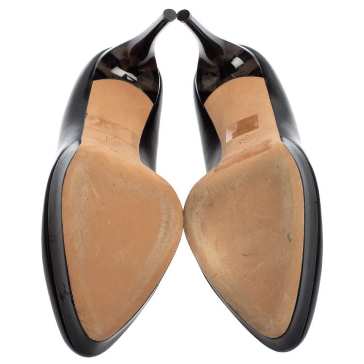 Pre Owned Alexander McQueen Black Leather Horn Heel Platform Pumps Size 40
