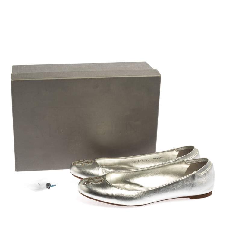 Pre Owned Alexander McQueen Silver Sequin Skull Ballet Flats Size 40