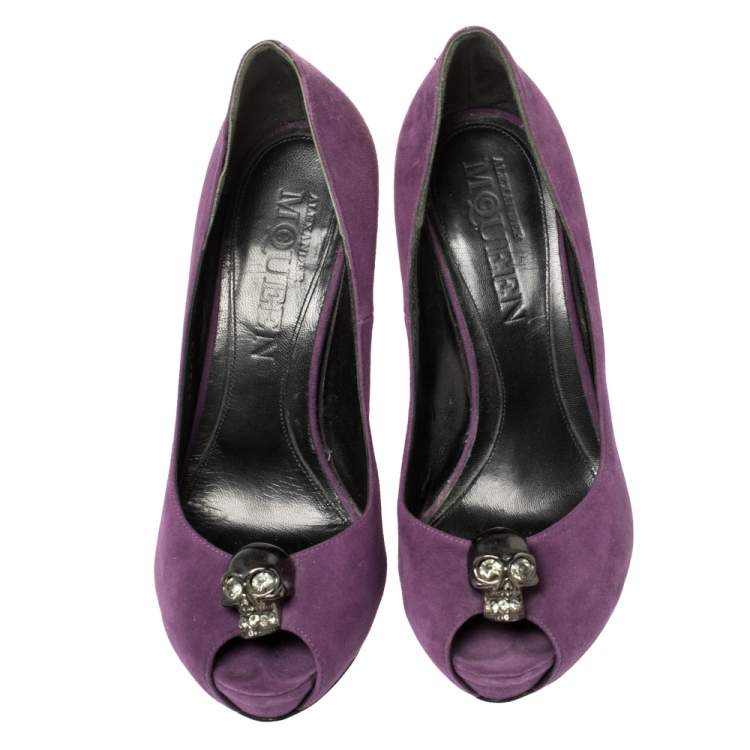 Pre Owned Alexander McQueen Purple Suede Skull Peep Toe Pumps Size 38