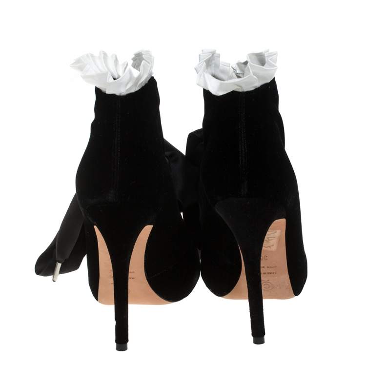Pre Owned Alexander McQueen Black Velvet Frill Detail Open Toe Ankle Boots Size 36