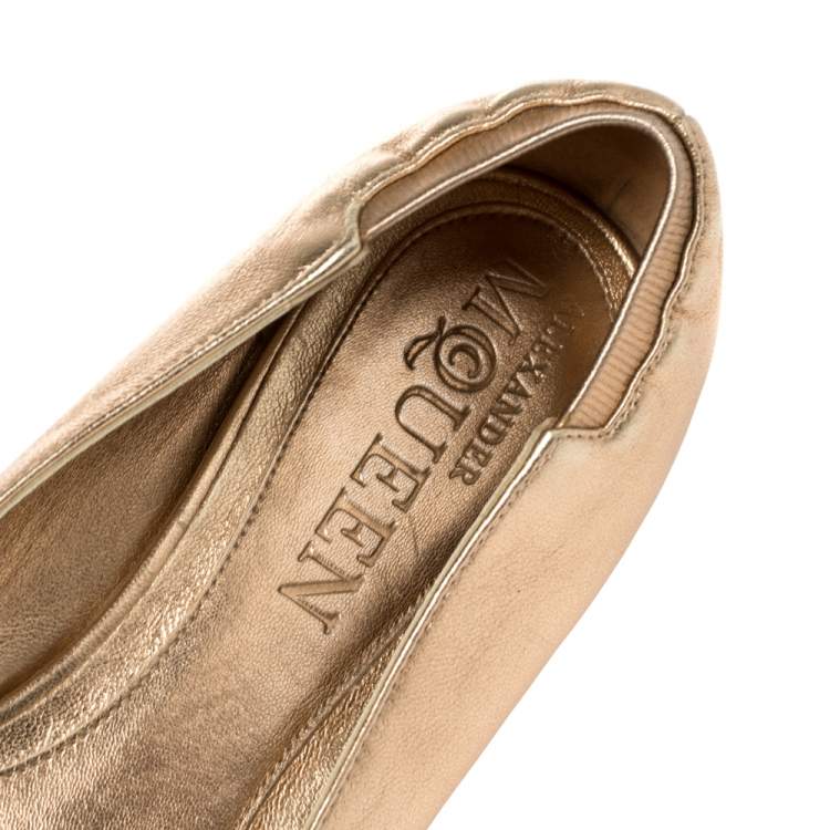 Pre Owned Alexander McQueen Gold Leather Sequin Skull Ballet Flats Size 39.5