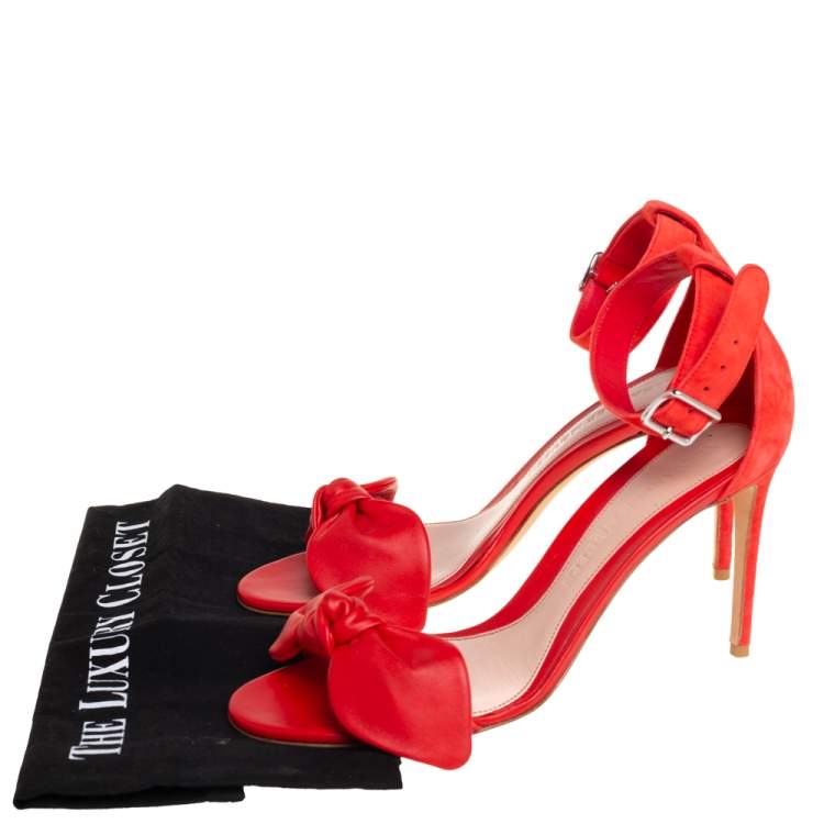 مملوكة مسبقًا Alexander McQueen Red Suede And Leather Bow Embellished Ankle Strap Sandals Size 40