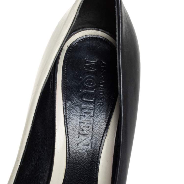 Pre Owned Alexander McQueen Black/White  Leather Peep Toe  Pumps Size 38.5