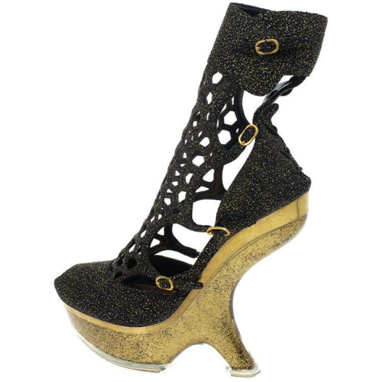 Pre Owned Alexander McQueen Metallic Honeycomb Plexiglass Wedge Booties Size 39