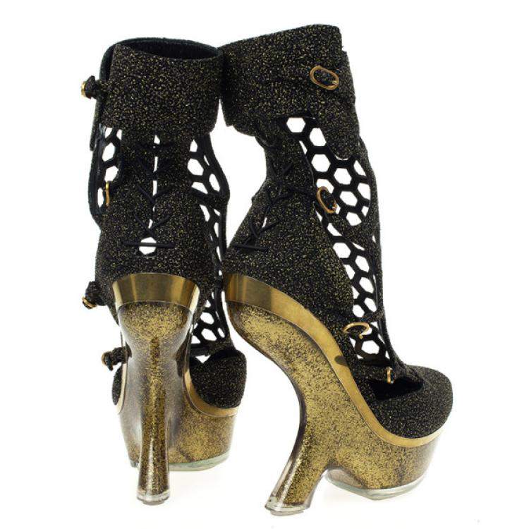 Pre Owned Alexander McQueen Metallic Honeycomb Plexiglass Wedge Booties Size 39