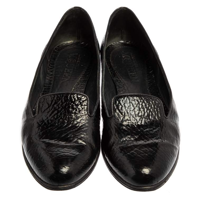 مملوكة مسبقًا Alexander McQueen Black Leather Smoking Slippers Size 41 