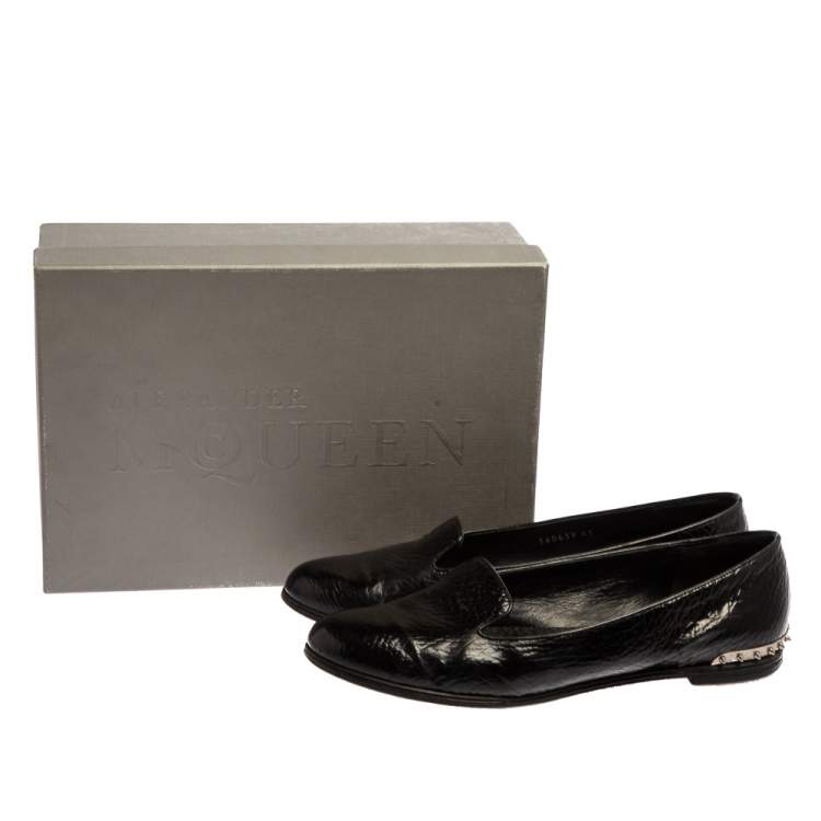 مملوكة مسبقًا Alexander McQueen Black Leather Smoking Slippers Size 41 