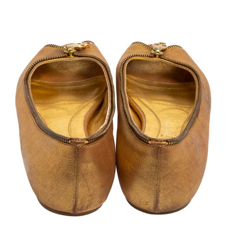 Pre Owned Alexander McQueen Metallic Gold Leather Skull Zip Detail Peep Toe Ballet Flats Size 37.5