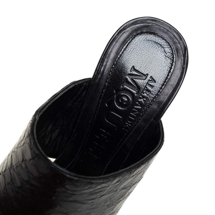 مملوكة مسبقًا Alexander McQueen Black Leather And Croc Embossed Leather Bold Wedge Slide Sandals Size 35