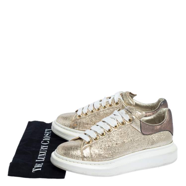 Pre Owned Alexander McQueen Gold Foil Leather Oversized Low Top Sneakers Size 41