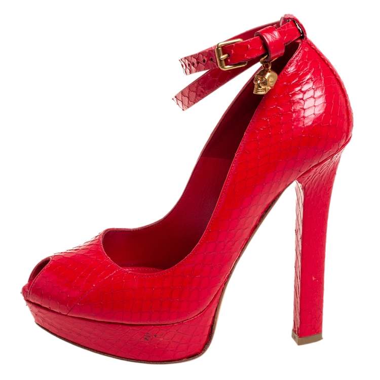 Pre Owned Alexander McQueen Red Python Peep Toe Ankle Strap Platform Sandals Size 36