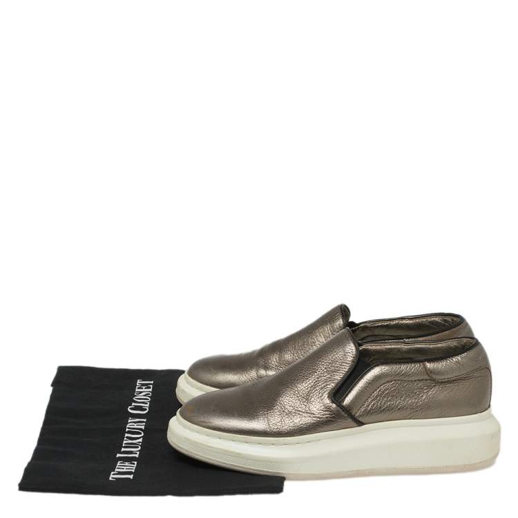 Pre Owned Alexander McQueen Metallic Leather Slip On  Sneakers Size 38