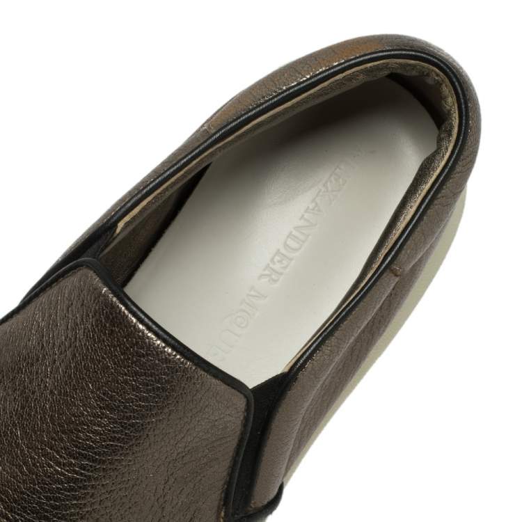 Pre Owned Alexander McQueen Metallic Leather Slip On  Sneakers Size 38