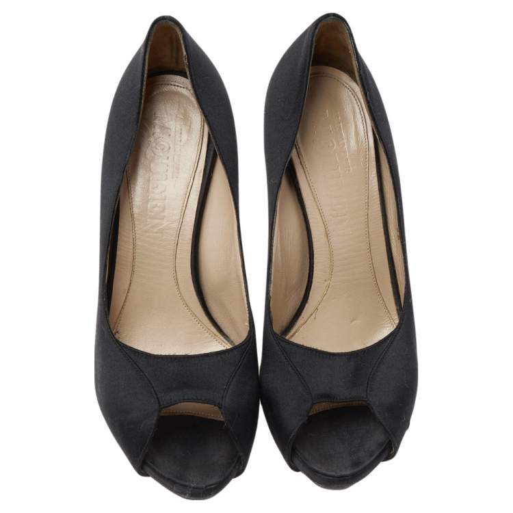 Pre Owned Alexander McQueen Black Satin Peep Toe Pumps Size 36