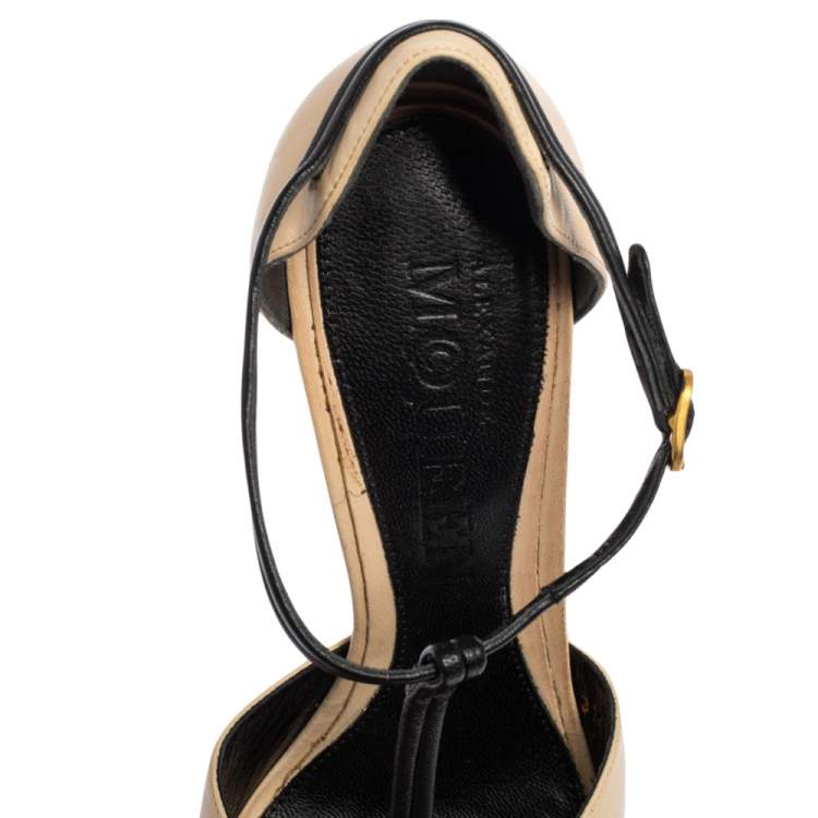 Pre Owned Alexander McQueen Beige/Black Leather Platform T Strap  Sandals Size 36.5