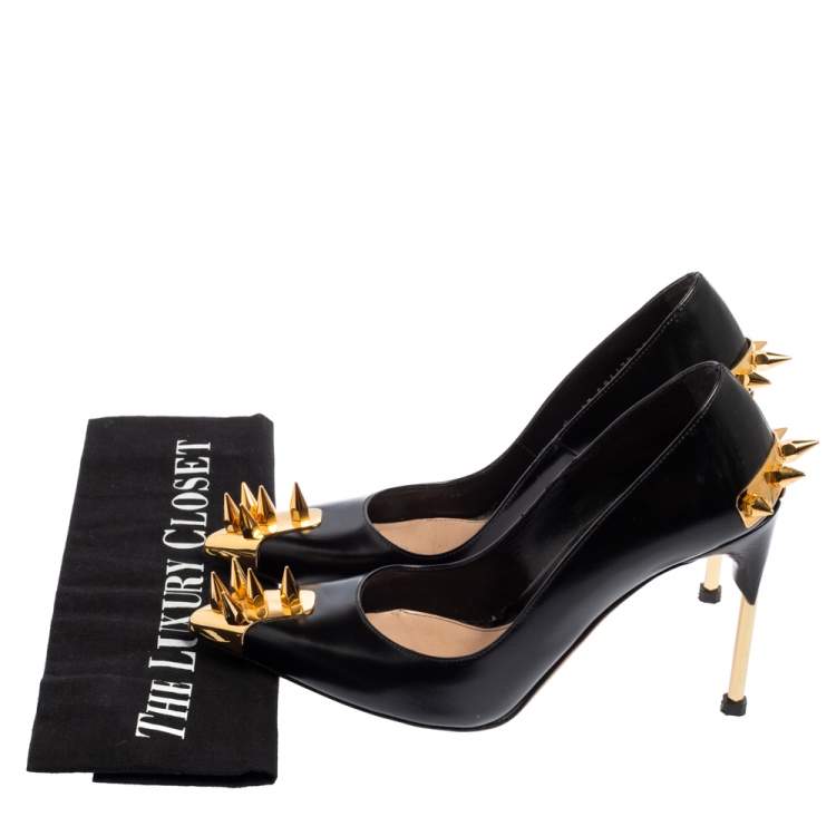 Pre Owned Alexander McQueen Black Glossy Leather Spike Pointed Toe Pumps Size 36