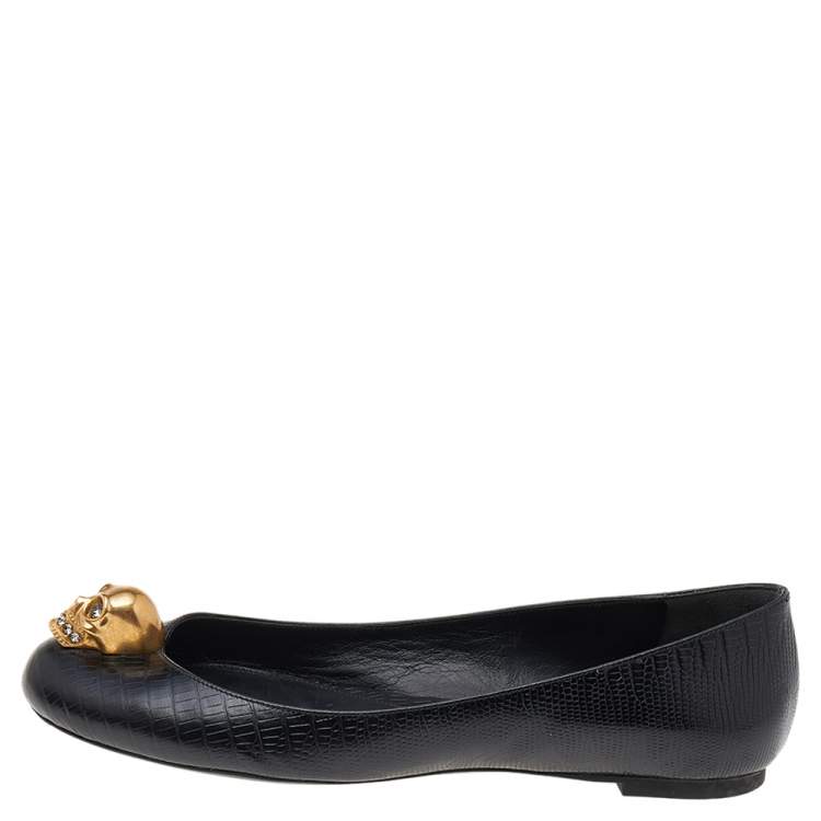 Pre Owned Alexander McQueen Black Lizard Embossed Leather Embellished Skull City Ballet Flats Size 37.5