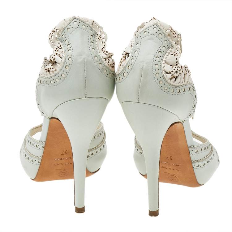 مملوكة مسبقًا Alexander McQueen Mint Green-White Leather Perforated Slide Sandals Size 37