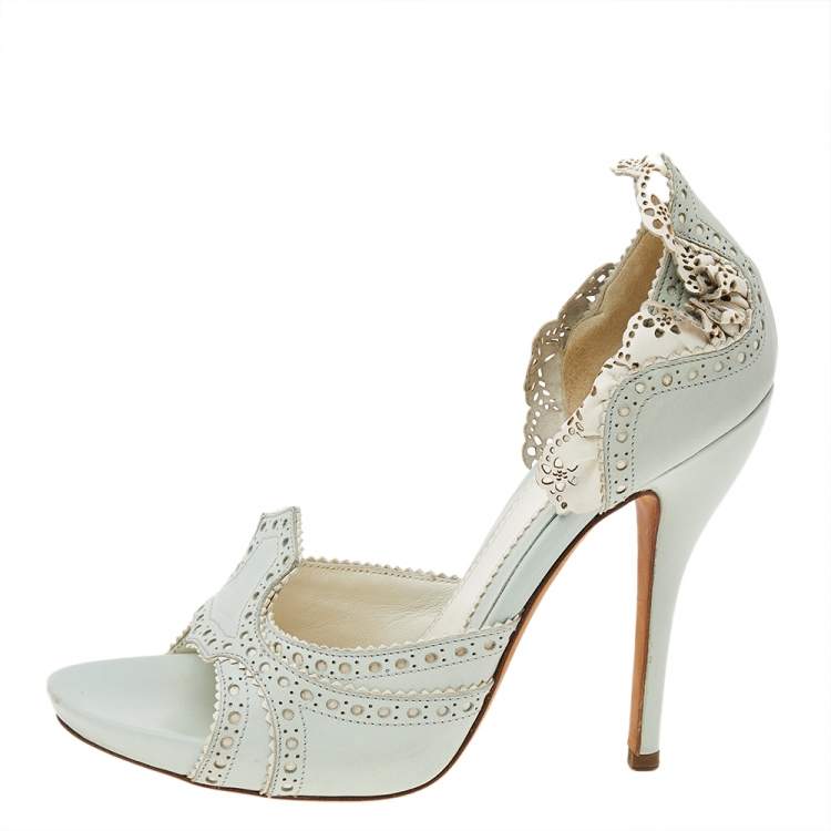 مملوكة مسبقًا Alexander McQueen Mint Green-White Leather Perforated Slide Sandals Size 37