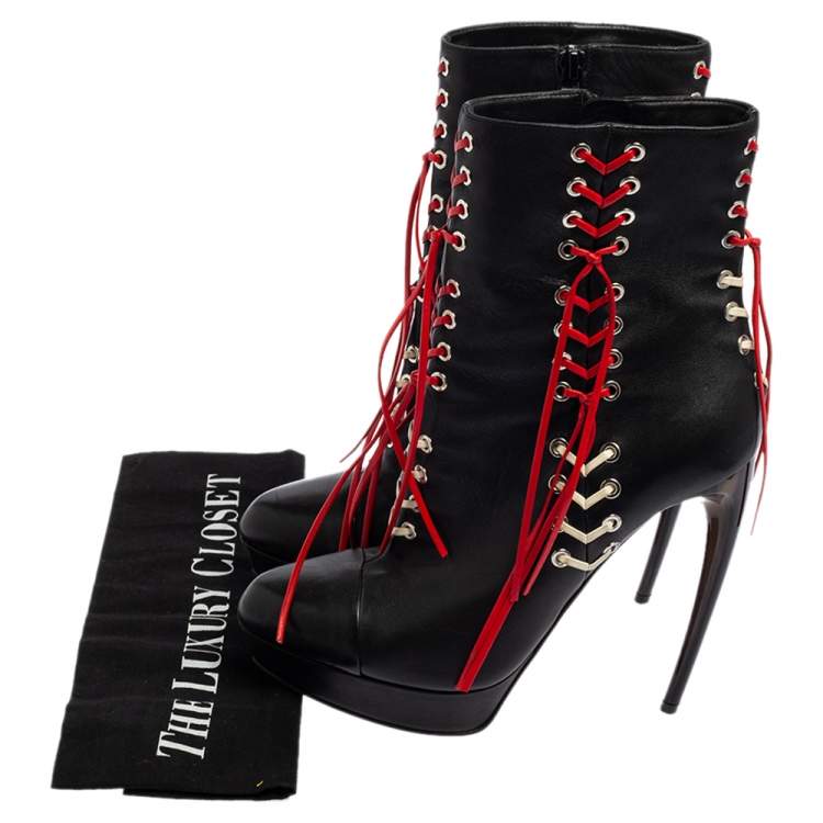 Pre Owned Alexander McQueen Black/Red Leather Lace Up Horn Heel Ankle Boots Size 37