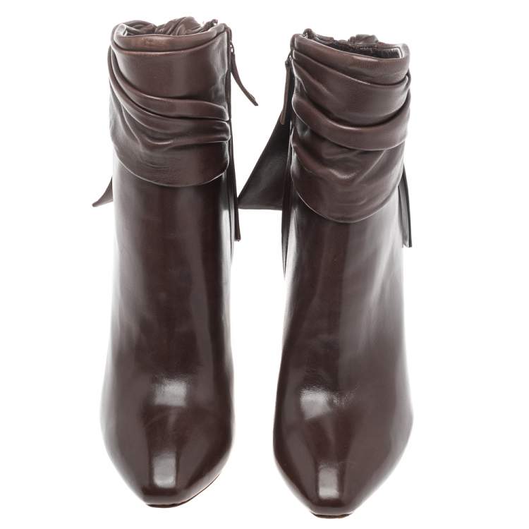مملوكة مسبقًا Alexander McQueen Brown Leather Pleat And Knot Detail Ankle Boots Size 38