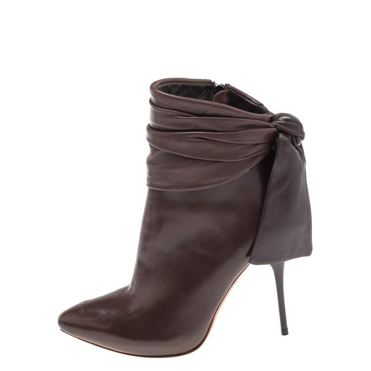 مملوكة مسبقًا Alexander McQueen Brown Leather Pleat And Knot Detail Ankle Boots Size 38