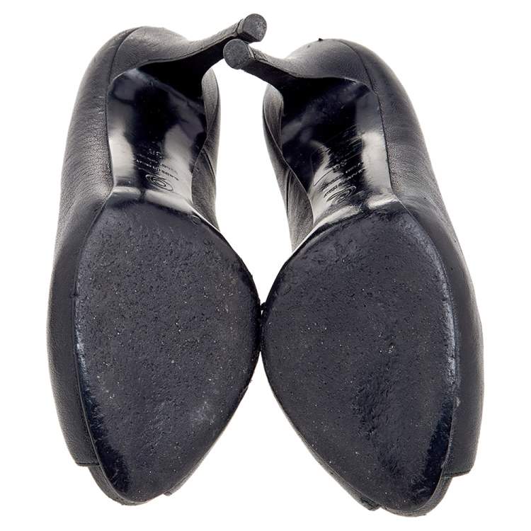 Pre Owned Alexander McQueen Black Leather Crystal Embellished Skull Peep Toe Pumps Size 36