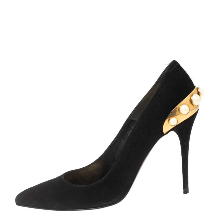 Pre Owned Alexander McQueen Black Suede  Pearl Embellished Pointed Toe Pumps Size 39