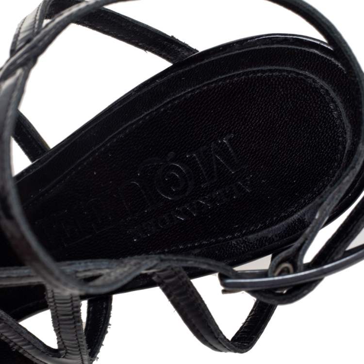 مملوكة مسبقًا Alexander McQueen Black Patent Leather and Suede Caged Sandals Size 39