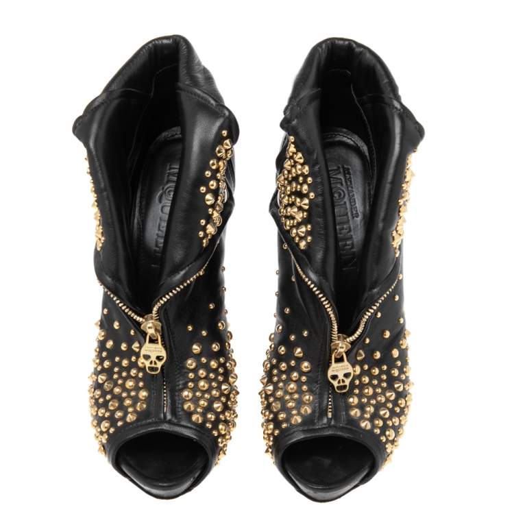 Pre Owned Alexander McQueen Black Leather Studded Peep Toe Booties Size 39
