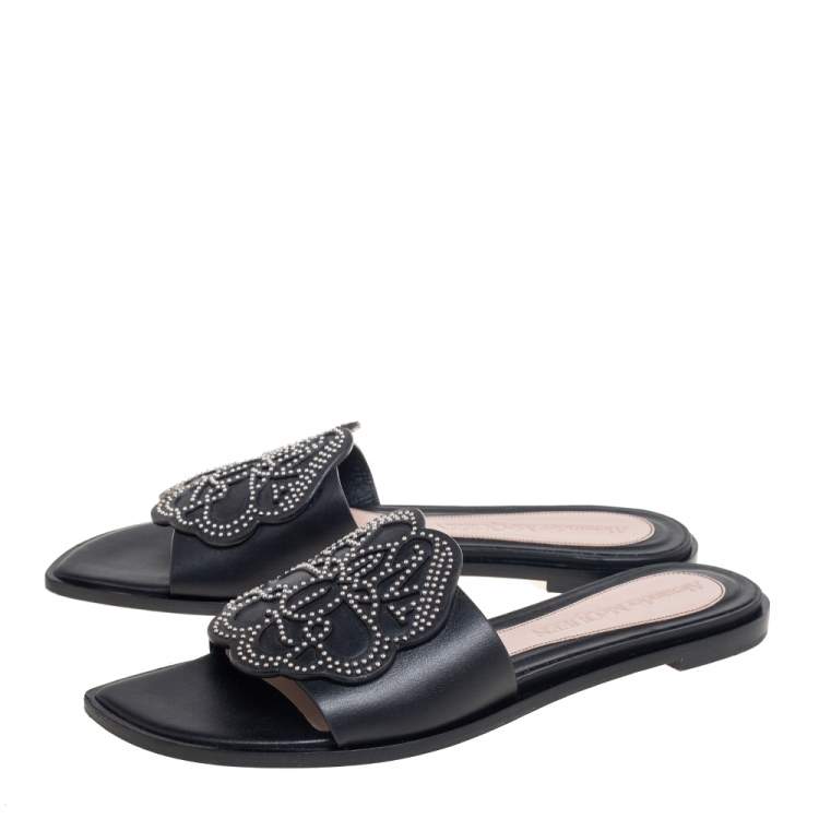 Pre Owned Alexander McQueen Black Leather Studded Flower Applique Flat Slides Size 39