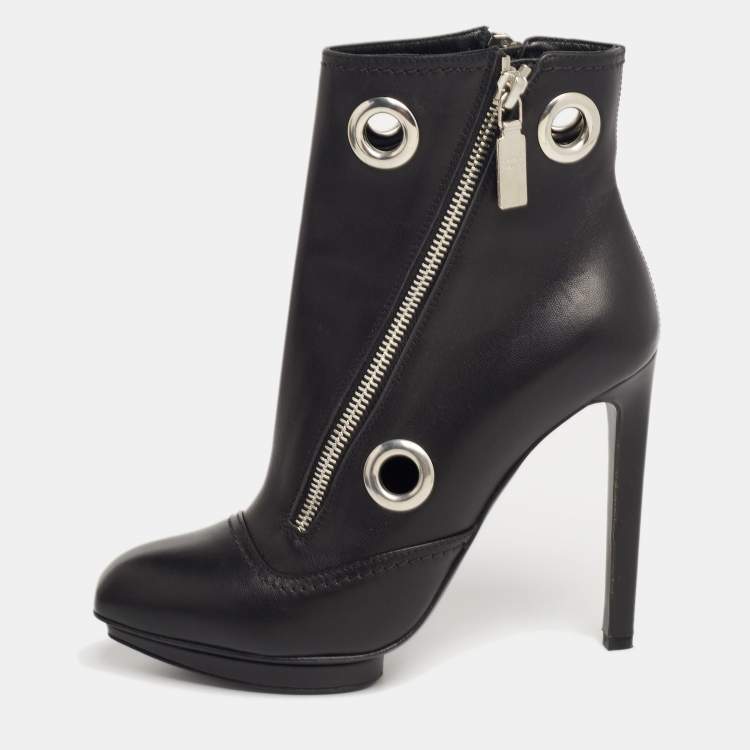 Pre Owned Alexander McQueen Black Leather Eyelet Detail Ankle Booties Size 37