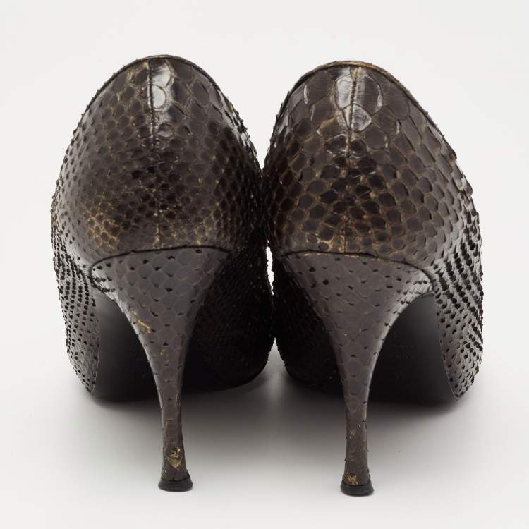 Pre Owned Alexander McQueen Dark Green Python Leather Round Toe Pumps Size 37.5