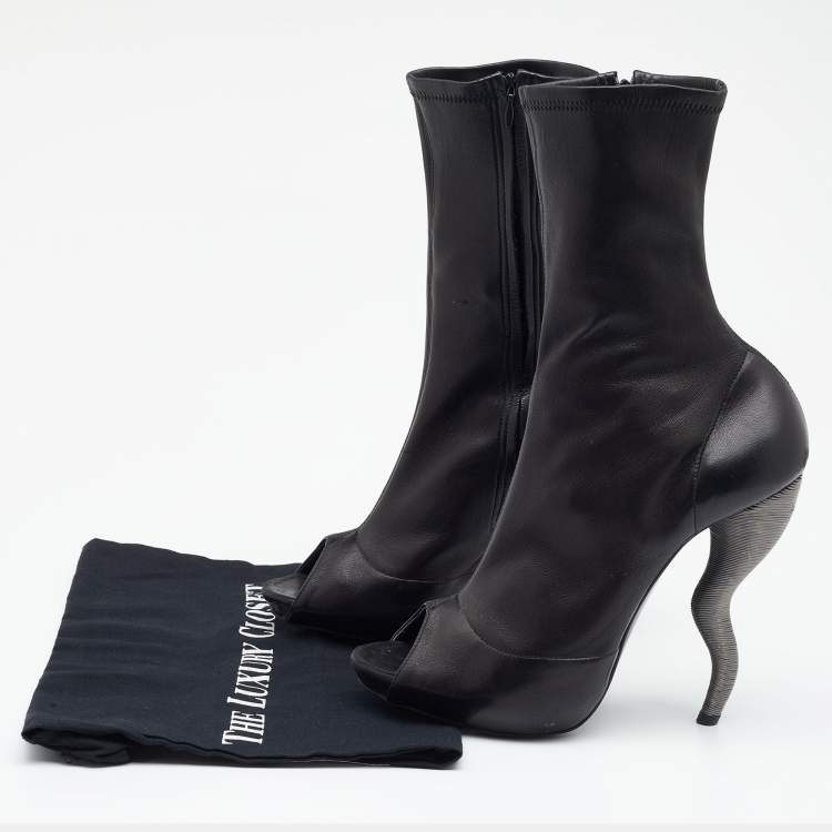 Pre Owned Alexander McQueen Black Leather Peep Toe Boots Size 39