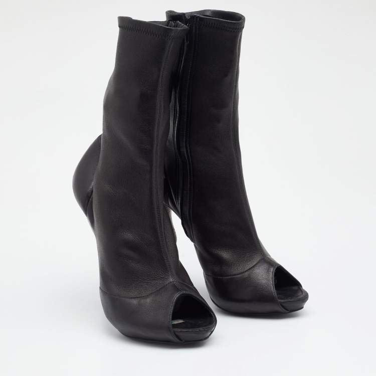Pre Owned Alexander McQueen Black Leather Peep Toe Boots Size 39