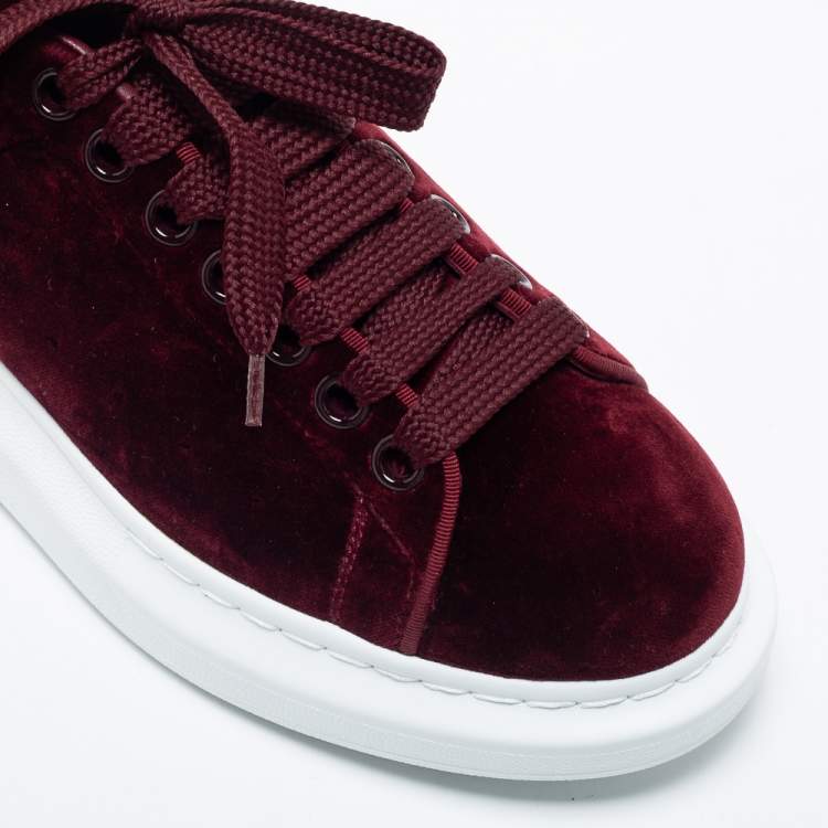 Pre Owned Alexander McQueen Burgundy Velvet And Snakeskin Oversized Low Top Sneakers Size 39.5
