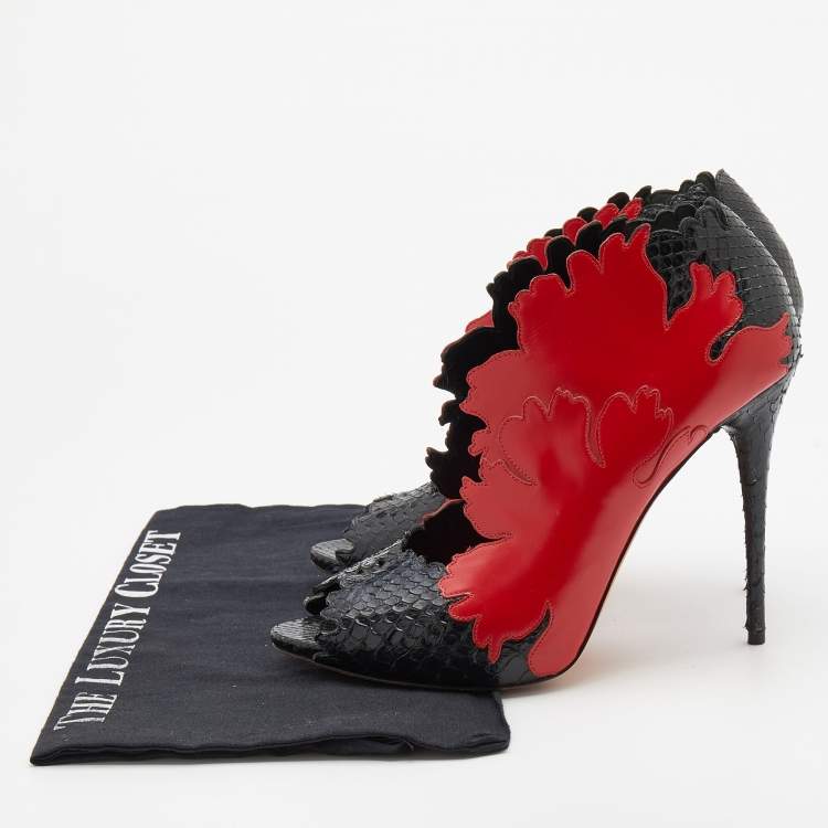 مملوكة مسبقًا Alexander McQueen Red/Black Python and Leather Kimono Flower Booties Size 38.5