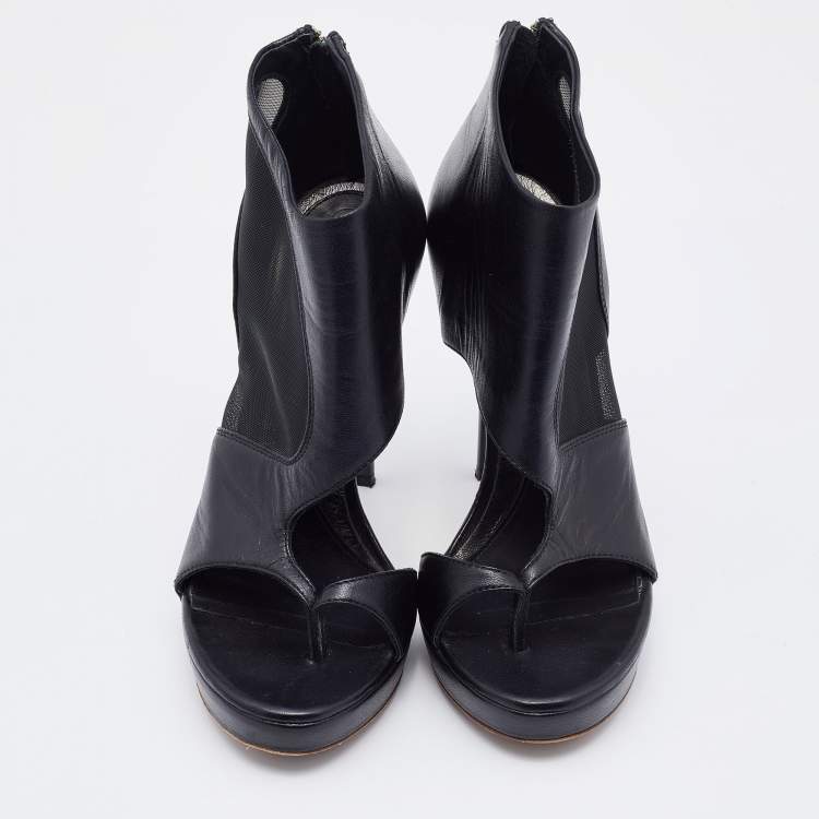 Pre Owned Alexander McQueen Black Leather and Mesh Toe Ring Booties Size 37 
