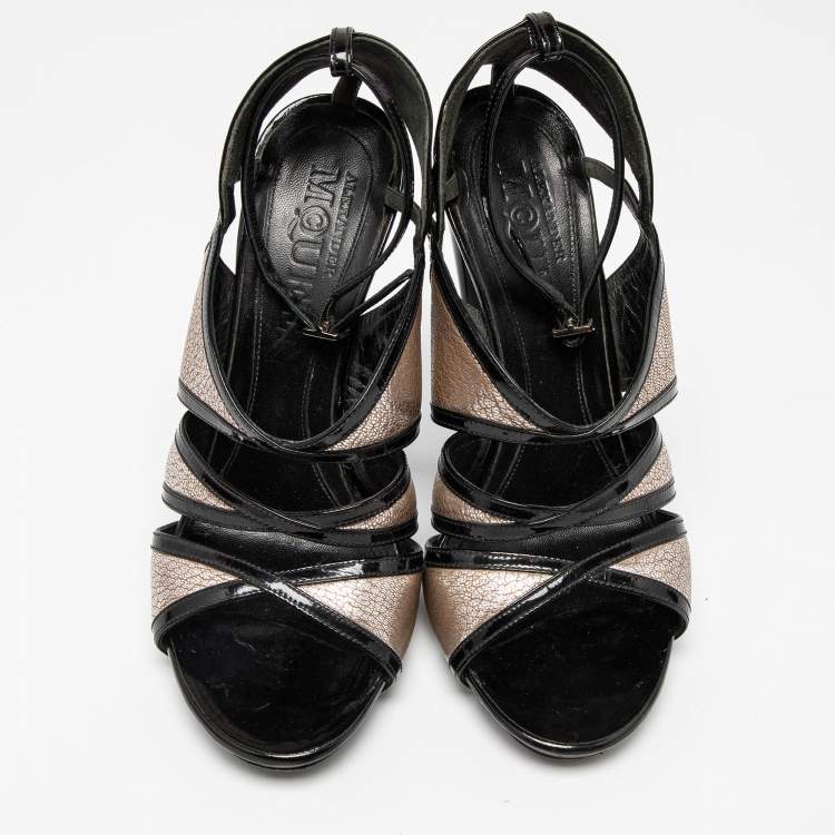 Pre Owned Alexander McQueen Black/Silver Leather and Patent Ankle Strap Sandals Size 35.5