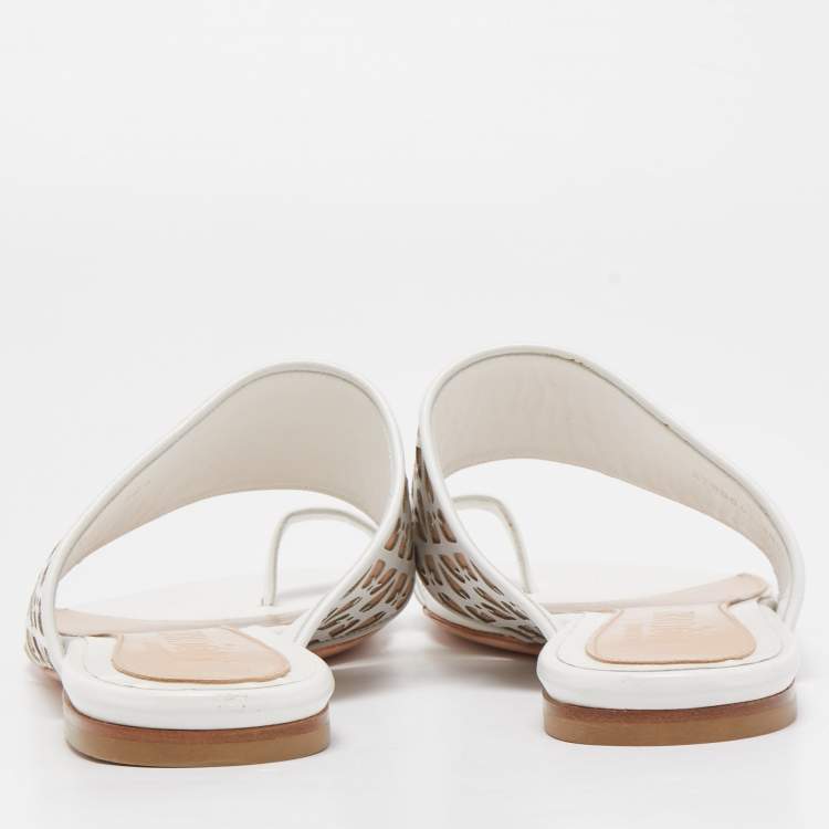 Pre Owned Alexander McQueen White/Beige Laser Cut  Leather and Suede Toe Ring Flat Sandals Size 38.5
