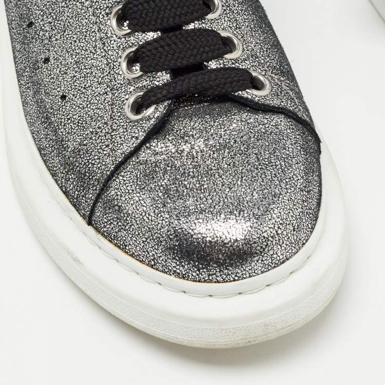 Pre Owned Alexander McQueen Metallic Grey/Black Laminated Suede and Leather Oversized  Sneakers Size 40