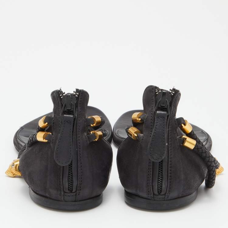 Pre Owned Alexander McQueen Black Leather Skull Embellished Thong Flat Sandals Size 39
