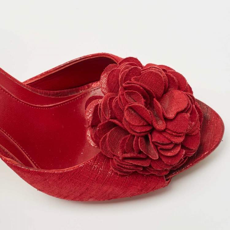 Pre Owned Alexander McQueen Red Laminated Suede Floral Applique D'orsay Pumps Size 38.5