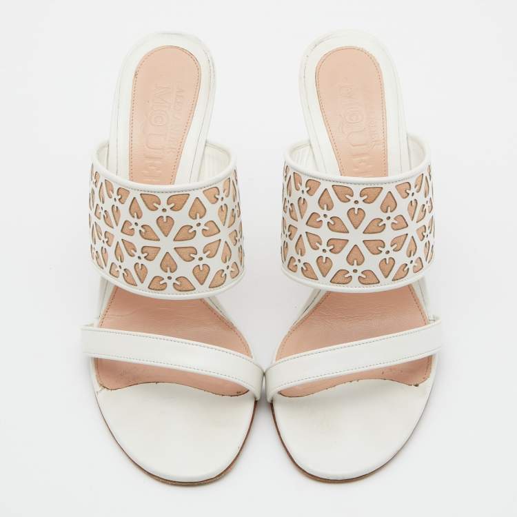 Pre Owned Alexander McQueen White/Beige Laser Cut Leather Sandals Size 38
