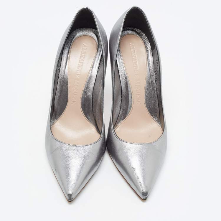 Pre Owned Alexander McQueen Metallic Leather Pointed Toe Pumps Size 38.5