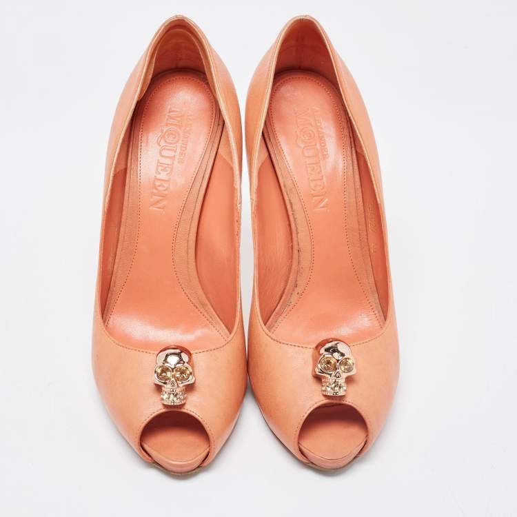 Pre Owned Alexander McQueen Light Orange Leather Embellished Skull Peep Toe Pumps Size 40