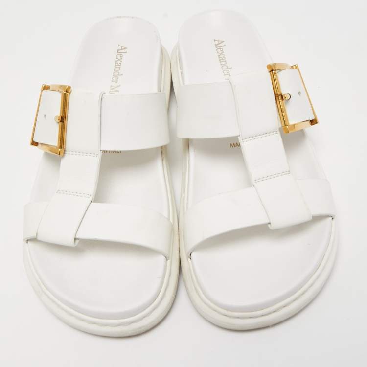 مملوكة مسبقًا Alexander McQueen White Leather Slides Size 38