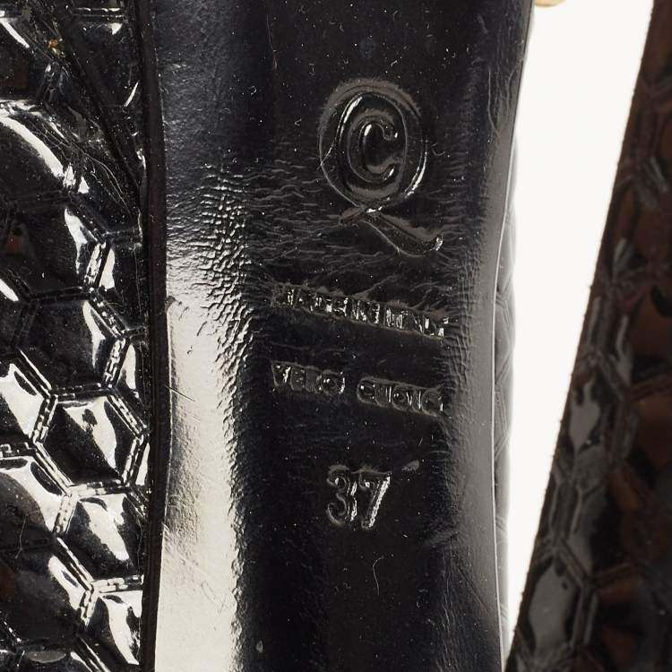 Pre Owned Alexander McQueen Black Patent Leather Skull Embellished Peep Toe Pumps Size 37