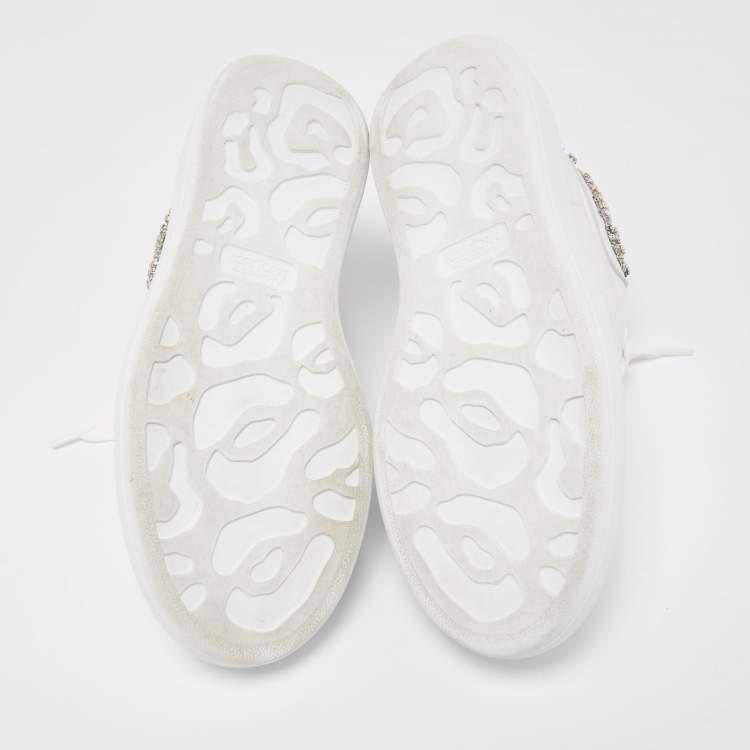 مملوكة مسبقًا Alexander McQueen White Leather Crystal Embellished Low Top Sneakers Size 37